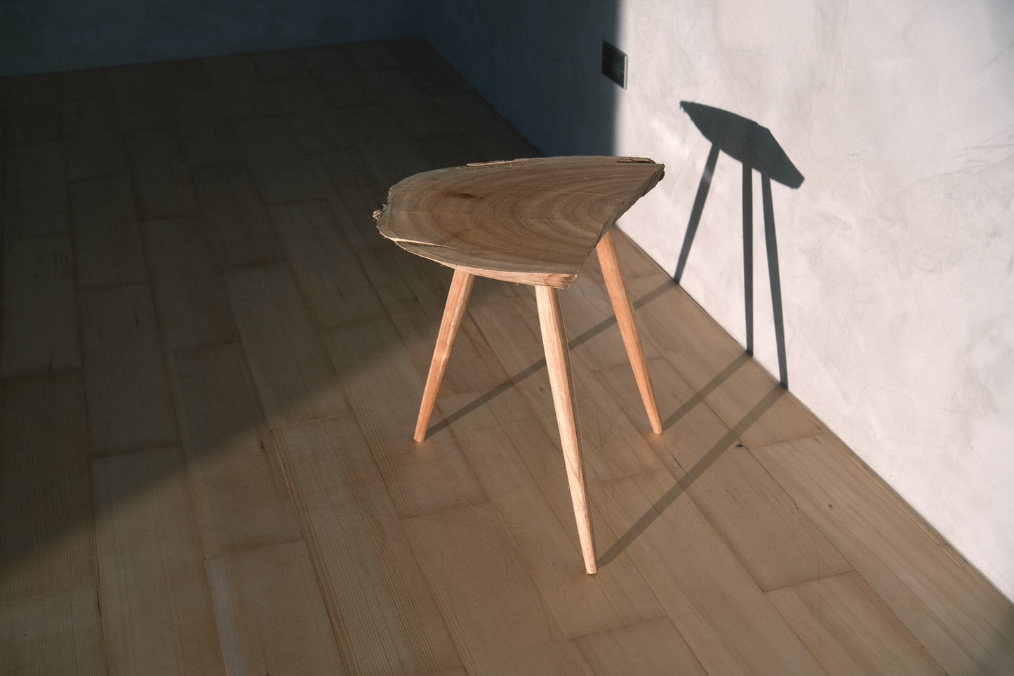 Half-moon stool